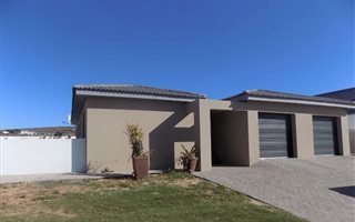 3 Bedroom House in Country Club