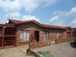 3 Bed House in Laudium