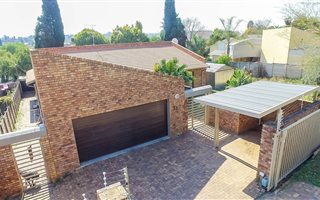 3 Bedroom House in Marais Steyn Park
