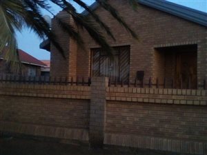 3 Bed House in Sebokeng Zone 10
