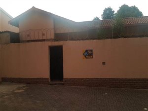 3 Bed House in Pageview