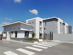 2 Bed Apartment in Bellville South