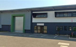 849 m² Industrial space in Cornubia