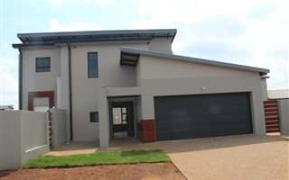 3 Bedroom House in Celtisdal