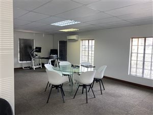550 m² Office Space in Route 21 Business Park