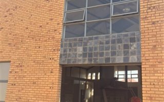 270 m² Industrial space in Highveld