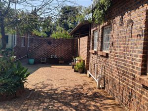 2 ha Farm in Petit