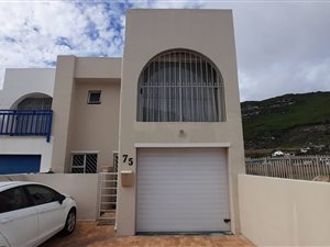 3 Bed House in Glencairn