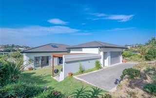 4 Bedroom House in Brettenwood Coastal Estate
