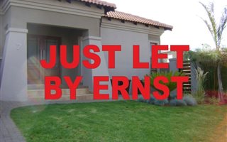 3 Bedroom Simplex in Midstream Hill