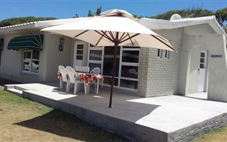 3 Bedroom House in Onrus