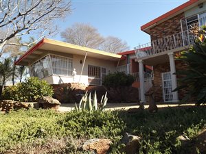 5 Bed House in Elandia