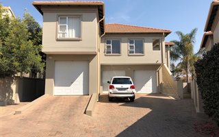 2 Bedroom House in Midstream Estate