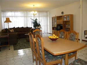3 Bed Townhouse in Lynnwood Ridge