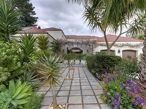 5 Bed House in La Concorde
