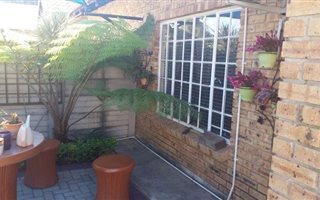 2 Bedroom Duet in Oos-Einde