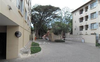 2 Bedroom Apartment in New Muckleneuk