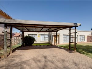 4 Bed House in Discovery