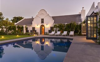 6 Bedroom House in Constantia Upper