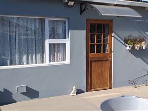 189 m² Office Space in George South