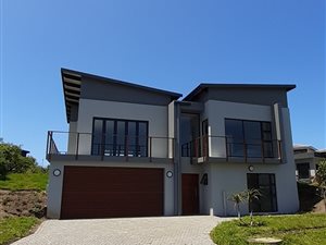 4 Bed Cluster in Palm Lakes Estate