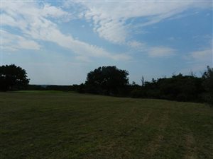 1129 m² Land available in Meerensee