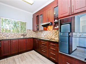 3 Bed Townhouse in Eagle Canyon Golf Estate