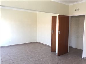 200 m² Commercial space in Sebenza
