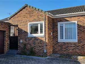 2 Bed Townhouse in Oakdale