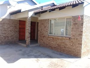 3 Bedroom House in Ivy Park