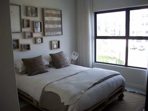 3 Bed Apartment in Greenstone Ridge