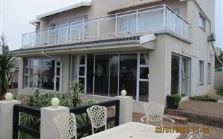 Commercial space in Port Edward