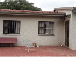 3 Bed House in Meadowbrook