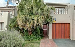 3 Bedroom Duplex in Amanda Glen