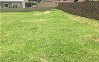 713 m² Land available in Kungwini Country Estate