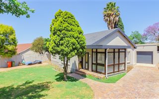 3 Bedroom House in Hurlyvale