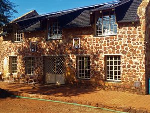 5.9 ha Farm in Koster