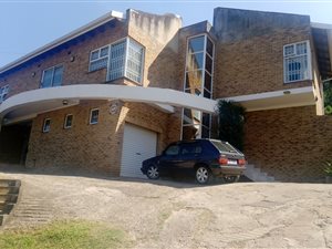 3 Bed House in Sea Cow Lake