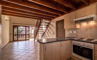 2 Bedroom Apartment in Lonehill