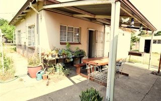 3 Bedroom House in Parktown Estate