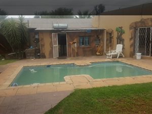4 Bed House in Daspoort