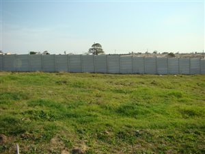 573 m² Land available in Pacaltsdorp