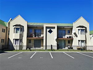 2 Bed Apartment in Goodwood