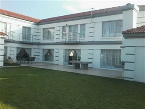 4 Bed House in La Provence