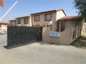 2 Bed Duplex in Bramley View