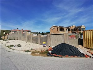 897 m² Land available in Kamma Heights