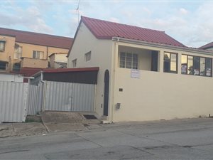 3 Bed House in North End