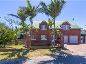 4 Bed House in Berg En Dal