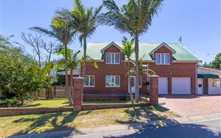 4 Bedroom House in Berg En Dal