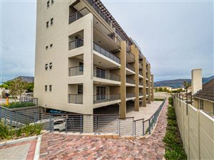 2 Bed Apartment in Tokai